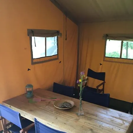 Camping Familial Les Tourterelles
